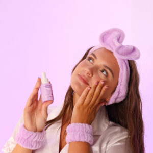 Iconic Bronze Skin Care Essentials - Image 3